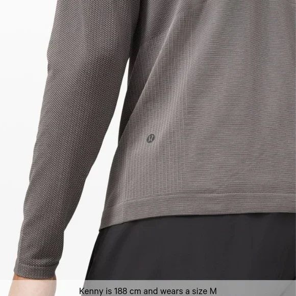 Lululemon Metal Vent Tech Half Zip Grey Light Weight Long Sleeve Top Large - Picture 13 of 15